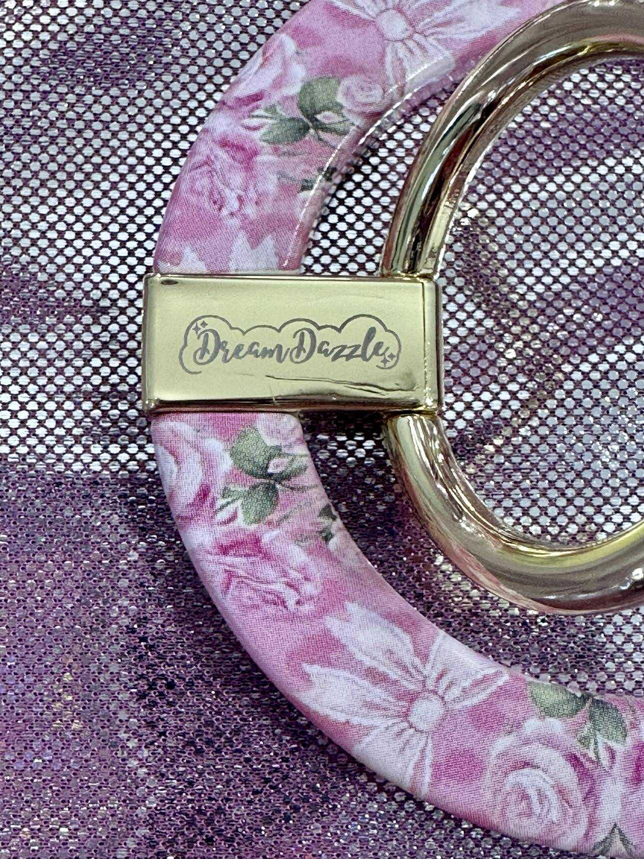 Coquette Wallpaper MagSafe Gold Ring Grip