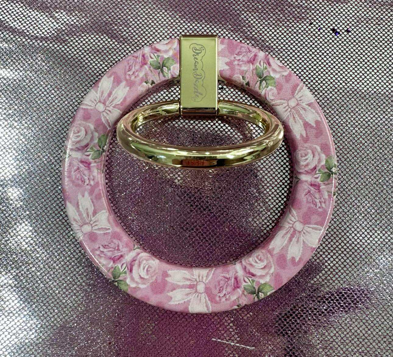 Coquette Wallpaper MagSafe Gold Ring Grip