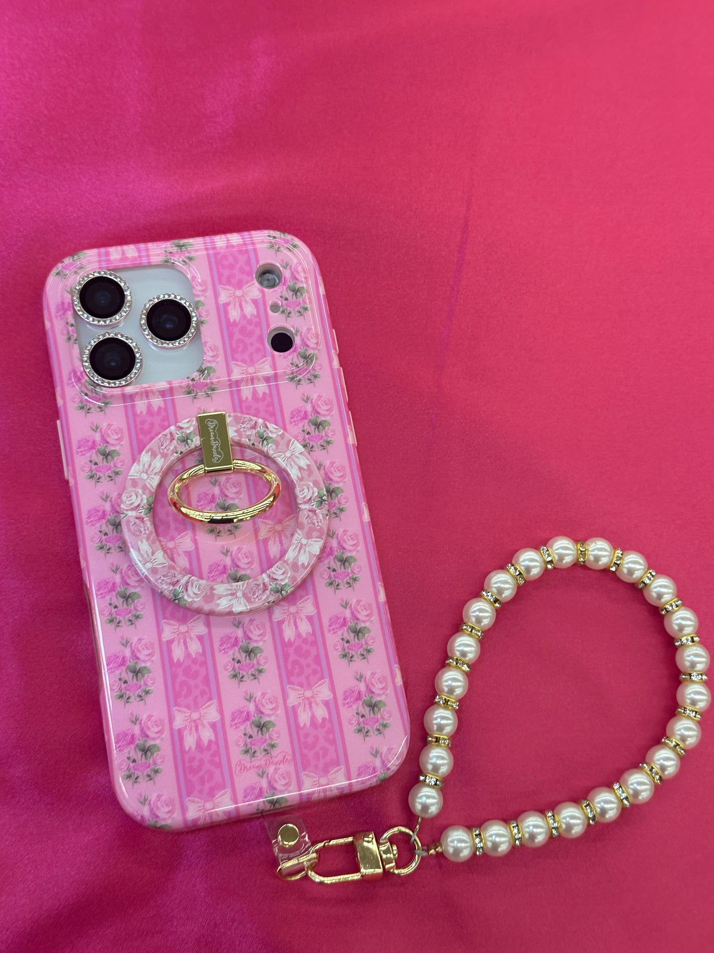 Coquette Wallpaper MagSafe iPhone Case